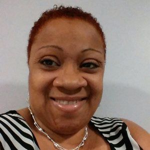 Meet your Posher, Suzette